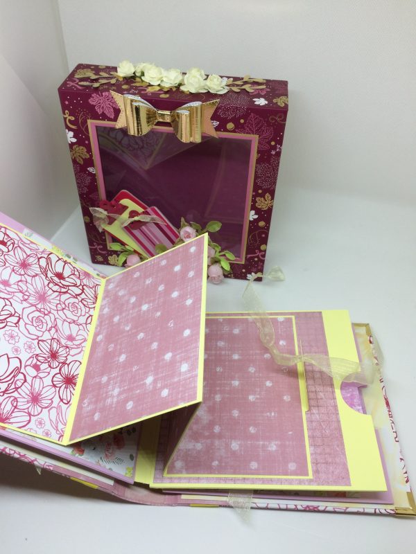 Mini-album dans son coffret cadeau – Image 3